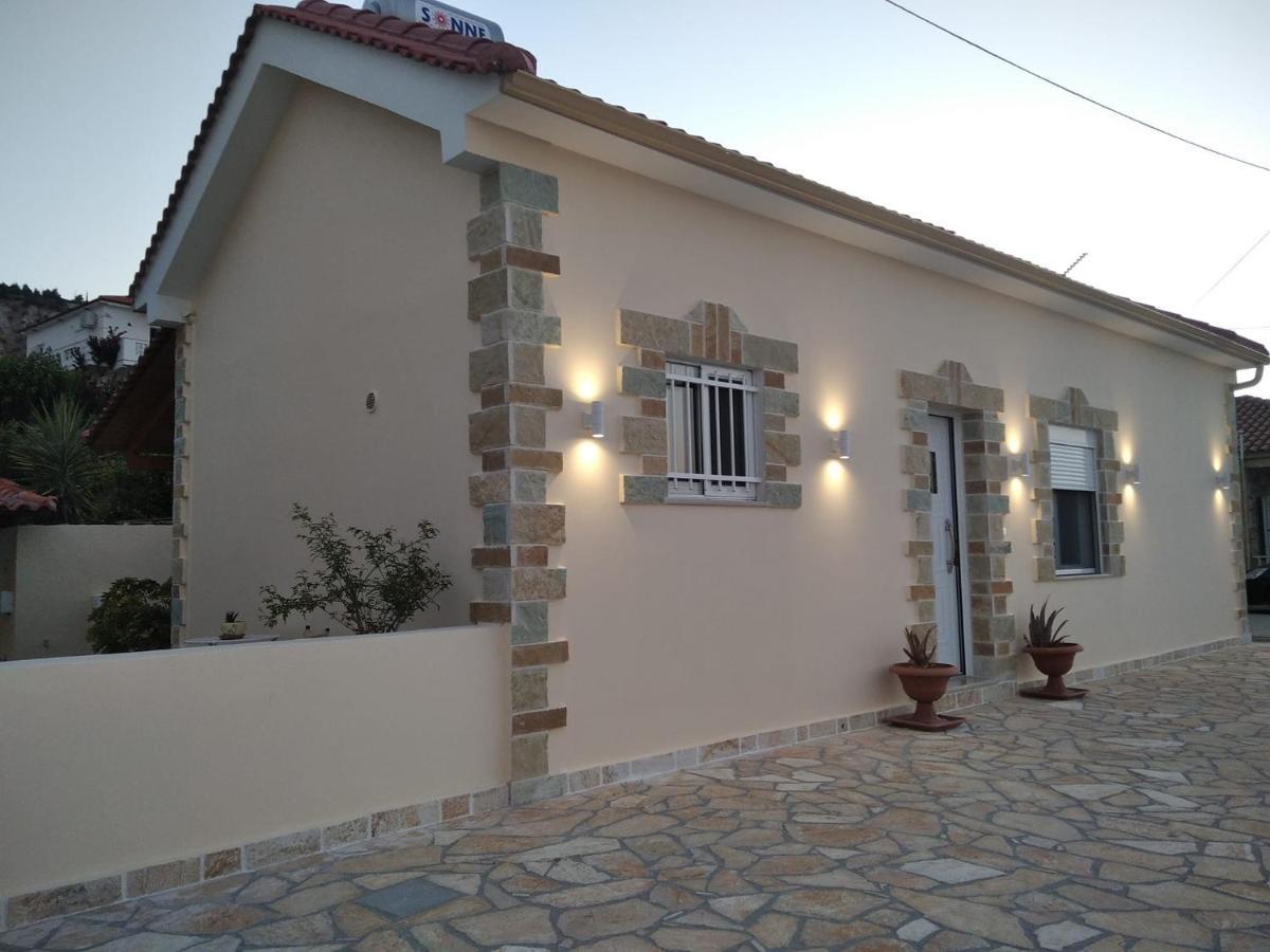 Lykoporia Seaside House Villa Likoporia ภายนอก รูปภาพ